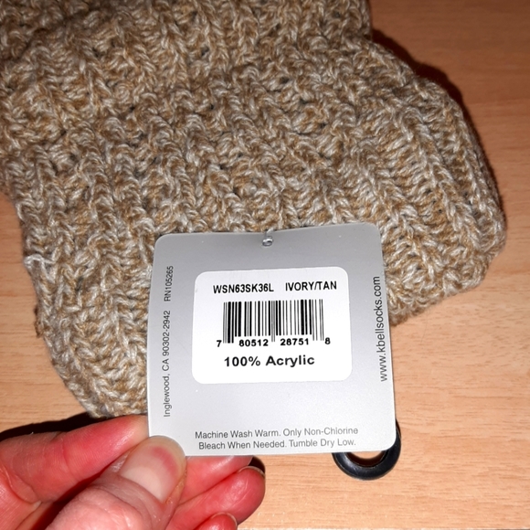 Fashionable Tan Leg Warmers NWT - Picture 7 of 8